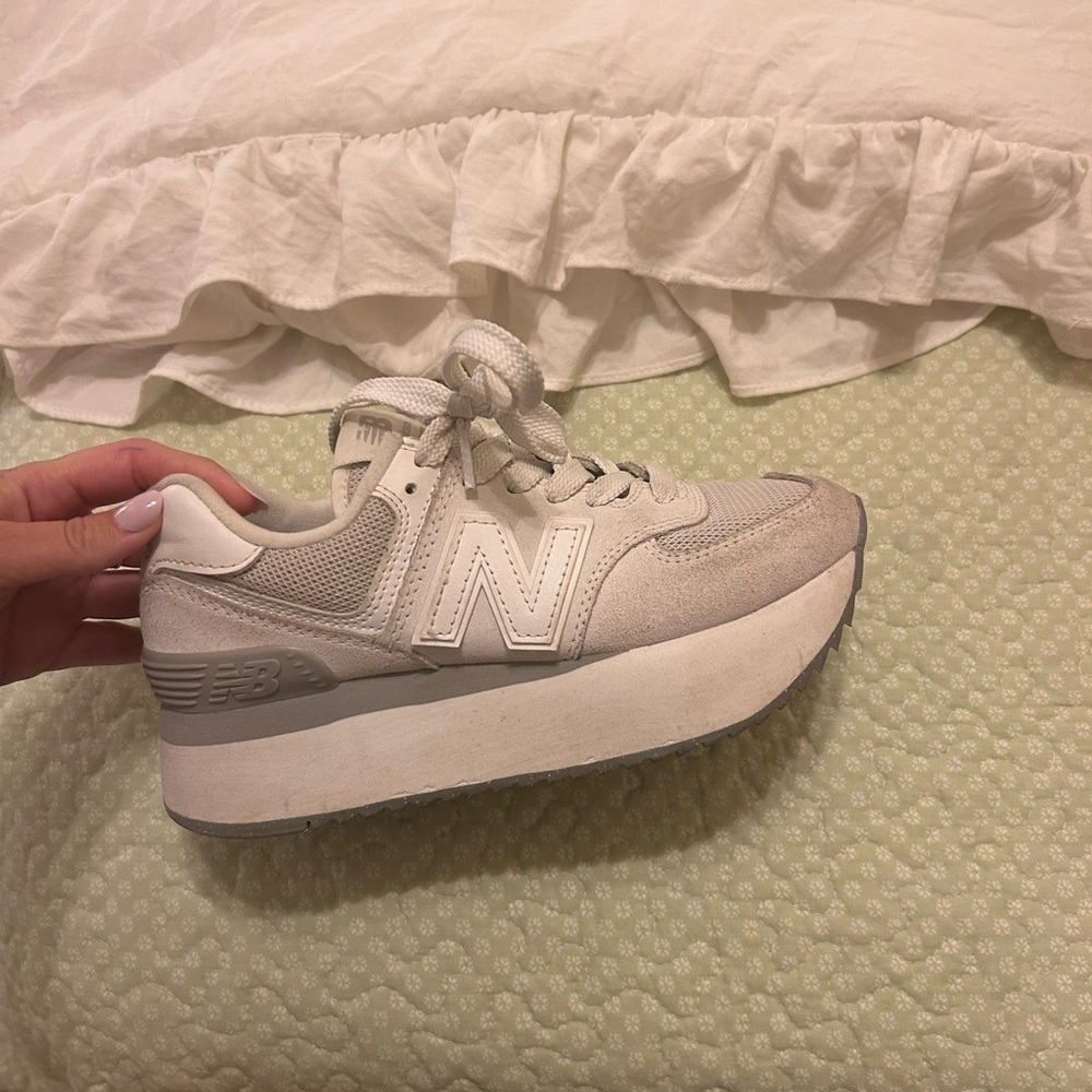 New Balance Women's Platform Sneaker